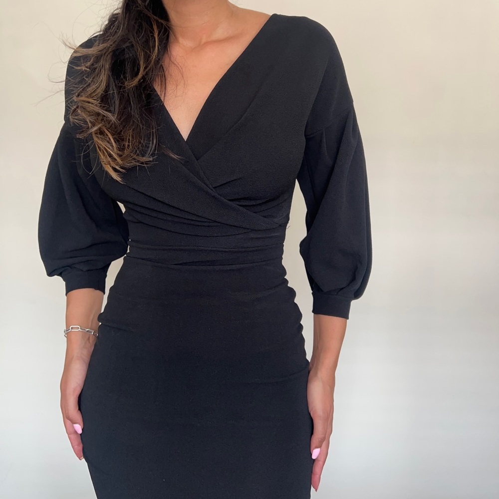 Boohoo Little Black Dress - Picture 2 of 8